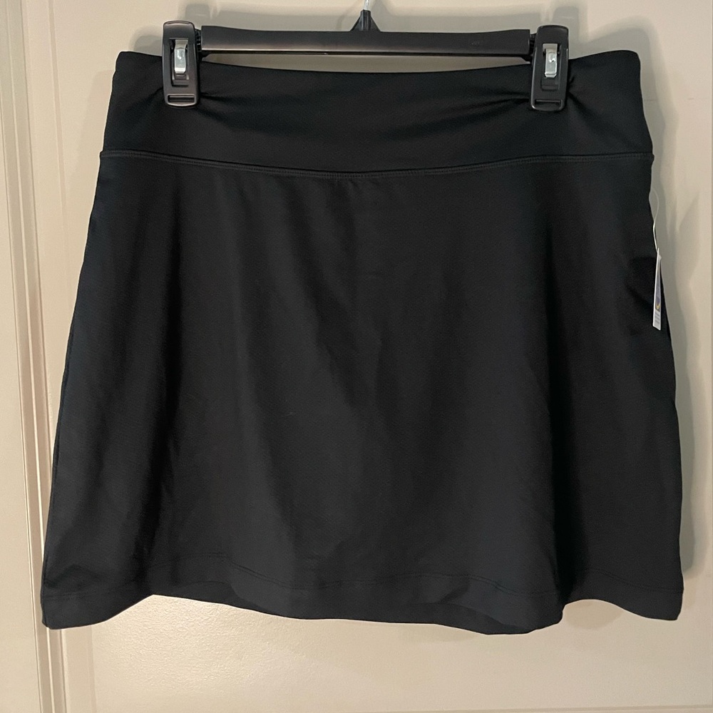 Reel Legends black medium tennis or golf skort with uv protection